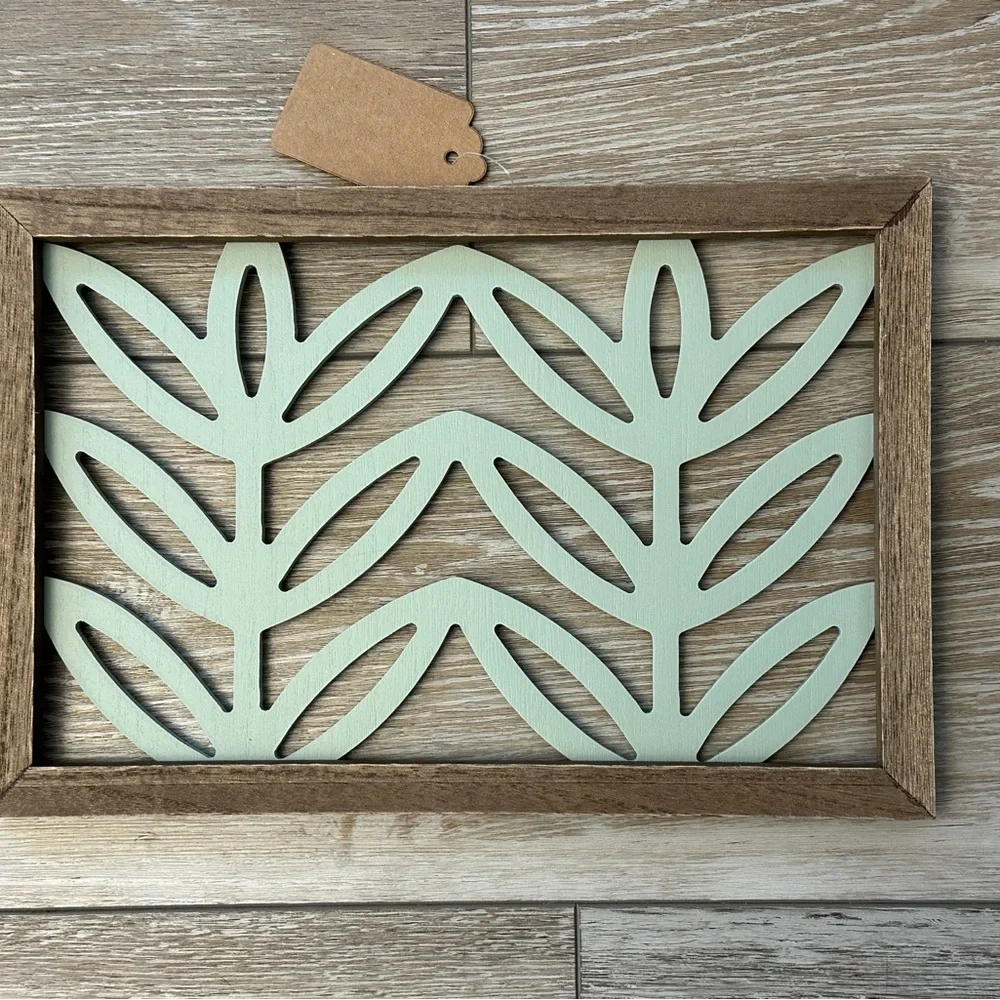 NWOT Sage Leaf Design Framed Wood Wall Decor Awesome! Coastal Cottage etc